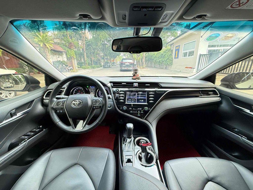 Toyota Camry 2021 2.0G 56000 km. Mua bán Ô tô tại Quận Cầu Giấy Hà Nội được đăng bởi Cao Quý hình 11