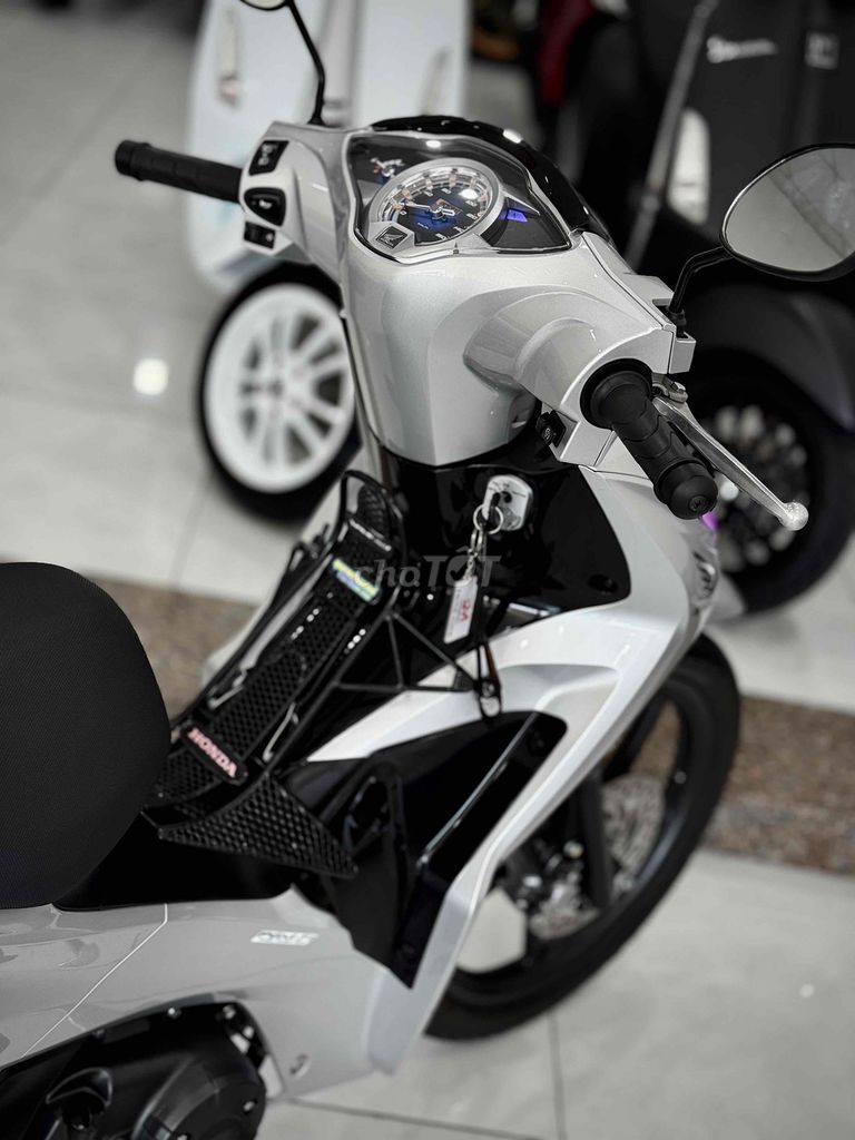 Future125 2024 Odo2k Lướt ( Hỗ trợ Trả GÓP ) 🔥🔥. Mua bán Xe máy tại Thị xã Phú Mỹ Bà Rịa - Vũng Tàu được đăng bởi Cửa Hàng Xe Máy Phú Mỹ hình 11