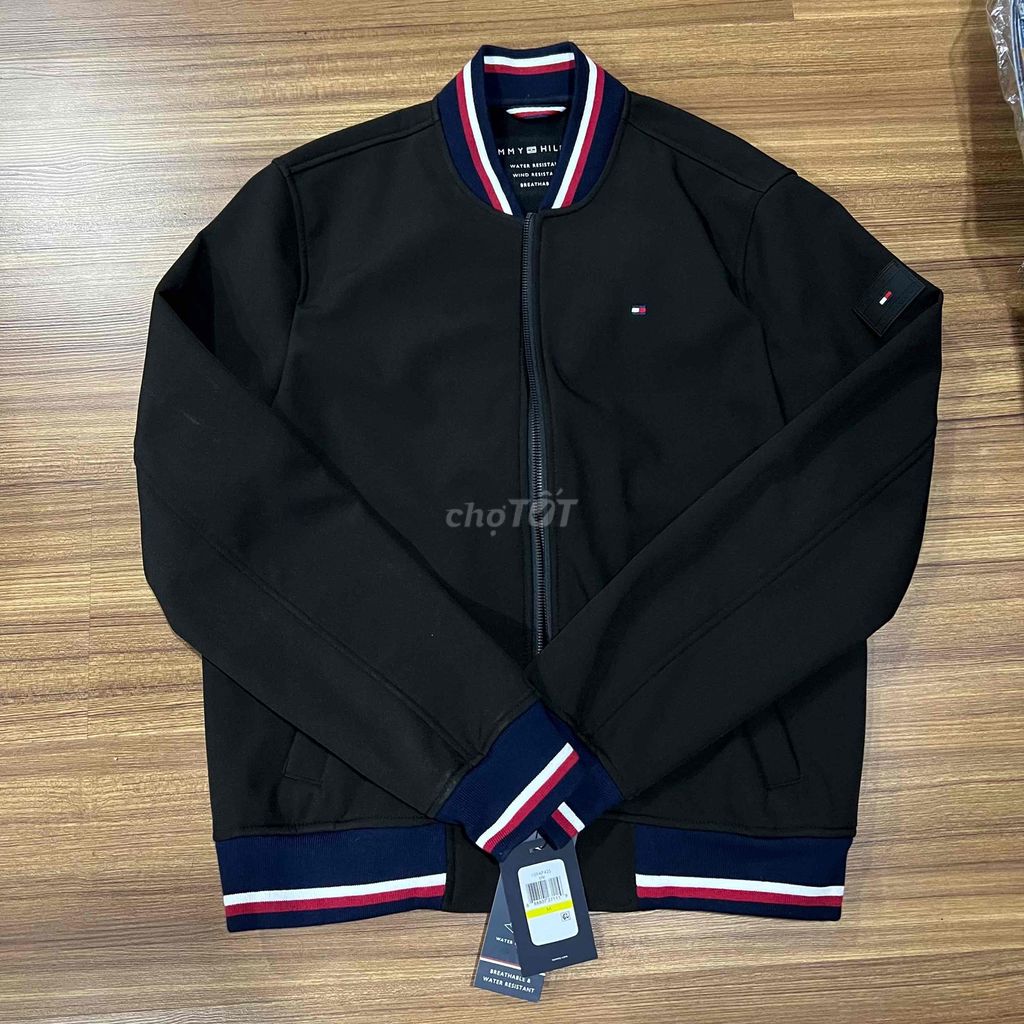 BOMBER TOMMY CHÍNH HÃNG. Mua bán Quần áo tại Quận Hải Châu Đà Nẵng được đăng bởi Dũng  hình 1
