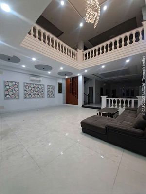 Rent · 6 bd · 200 м² · Quận 7, ул. Đường Trần Trọng Cung