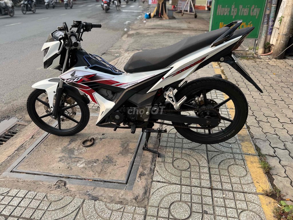 Honda Sonic Белый механический мотоцикл