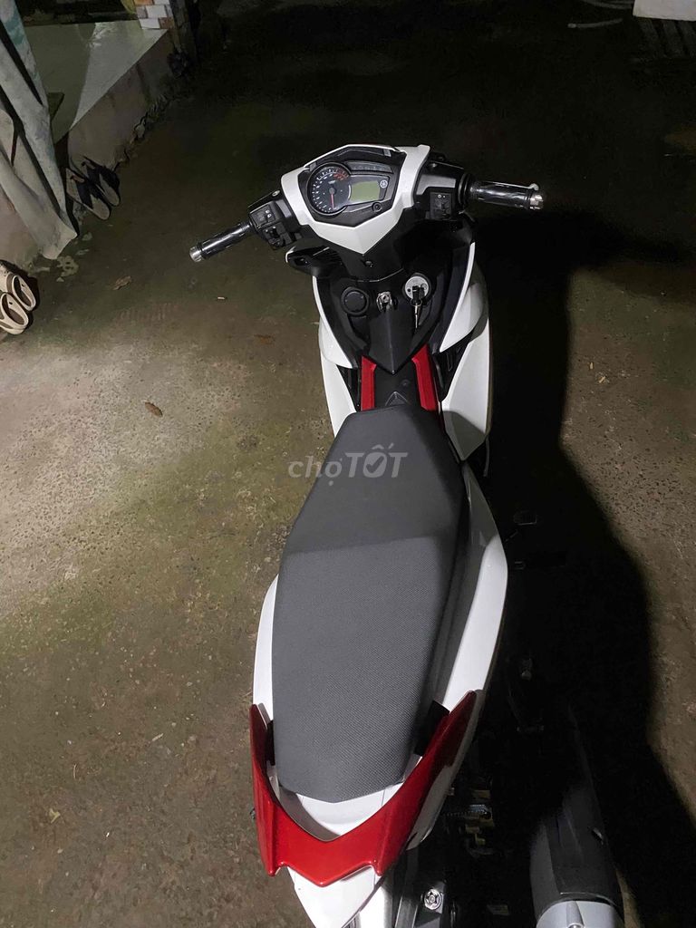 xe nguyên zin còn khá đẹp. Mua bán Xe máy tại Huyện Lấp Vò Đồng Tháp được đăng bởi PHAMNAM hình 1