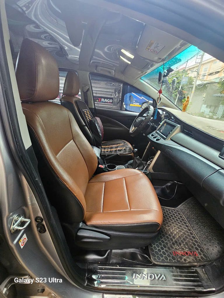 Toyota Innova 2018 2.0E - 162989 km. Mua bán Ô tô tại Thành phố Thủ Đức Tp Hồ Chí Minh được đăng bởi Phạm Toàn hình 6