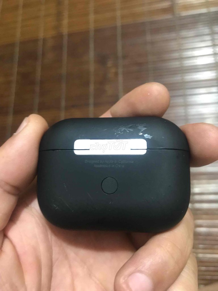 muốn bán tai nghe airpods pro