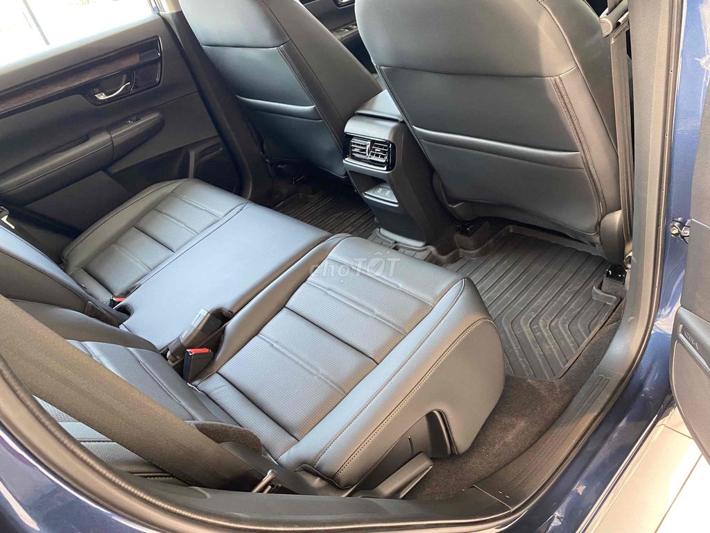 HONDA CRV ƯU ĐÃI TIỀN MẶT KHỦNG +Phụ Kiện tháng 11. Mua bán Ô tô tại Quận 7 Tp Hồ Chí Minh được đăng bởi Showroom Honda Ôtô Sài Gòn Quận 7 hình 6