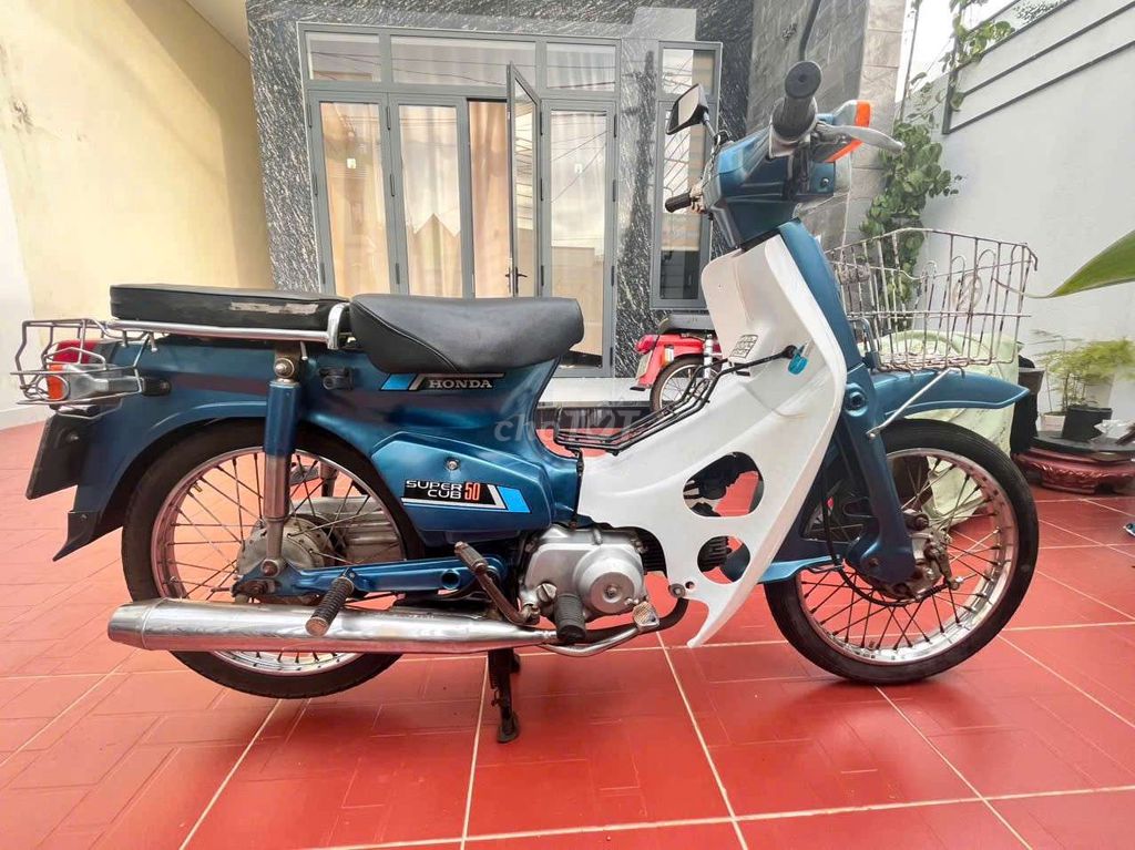 Bán xe cub 82 cho ae đi phố cf hoặc hs đi học. Mua bán Xe máy tại Huyện Chư Sê Gia Lai được đăng bởi Tân hình 4