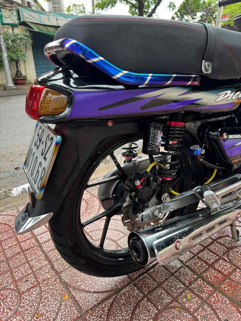 Honda Dream Lùn Thái 1996 dọn Full Kiểng BSTP. Mua bán Xe máy tại Huyện Bình Chánh Tp Hồ Chí Minh được đăng bởi Phong Vũ hình 4