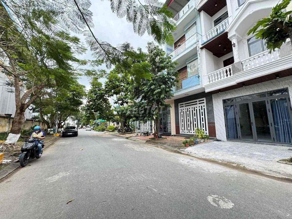 Bán nhà 1 trệt 2 lầu đường B19 KDC Hưng Phú Cái Răng Kế siêu thị Go. Mua bán nhà ở tại Quận Cái Răng Cần Thơ được đăng bởi Linh nguyễn hình 1