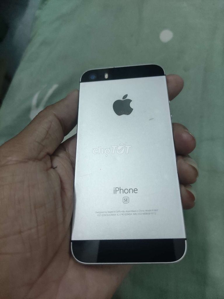 Apple iPhone SE 2016 32GB Bạc. Mua bán Điện thoại tại Thành phố Sóc Trăng Sóc Trăng được đăng bởi Gia Hân Thâu Bán Điện Thoại  hình 1