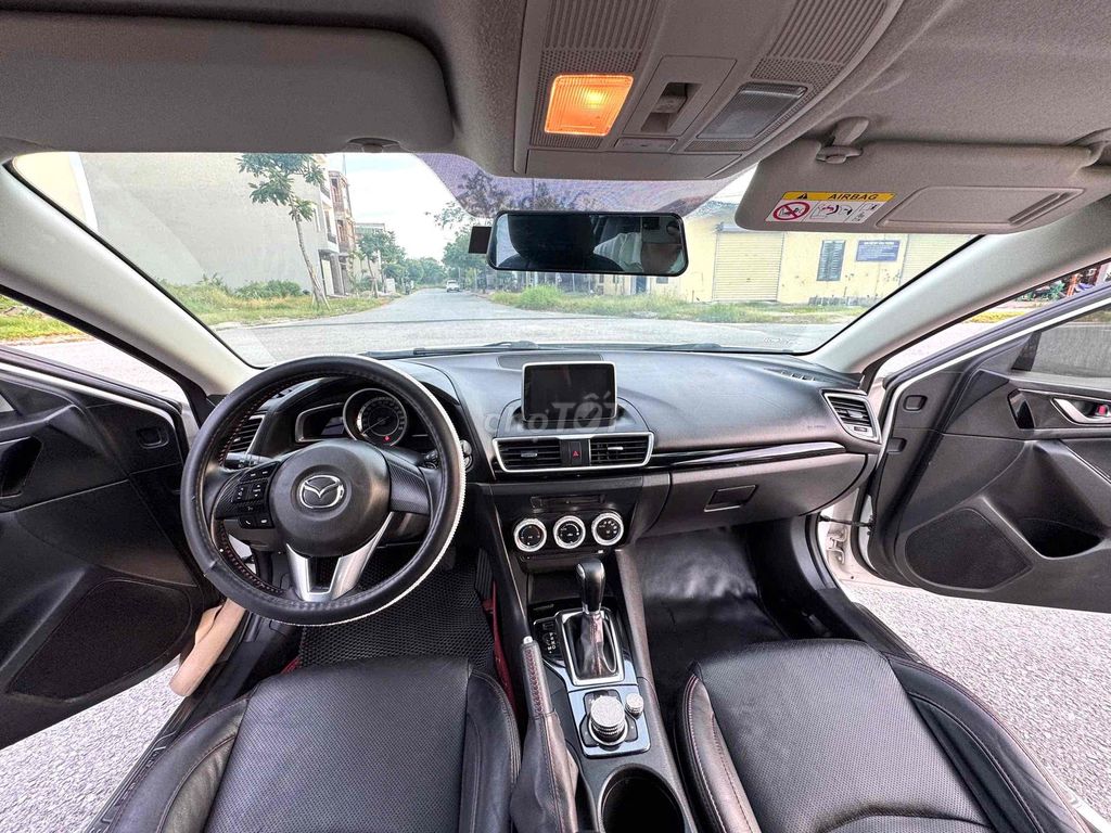 Mazda 3 2016 1.5 AT Sedan - 109000 km. Mua bán Ô tô tại Huyện Gia Lộc Hải Dương được đăng bởi Nhất Tín Ô Tô Hải Dương hình 11