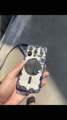 iPhone 15 pro bể nát đã thoát icloud từ xa