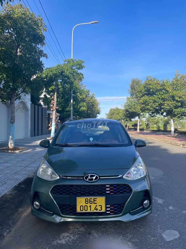 Xe 4C cần bán - Hyundai Grand i10 2015 1.0 MT 38V. Mua bán Ô tô tại Thành phố Phan Thiết Bình Thuận được đăng bởi Vũ Nguyễn hình 2