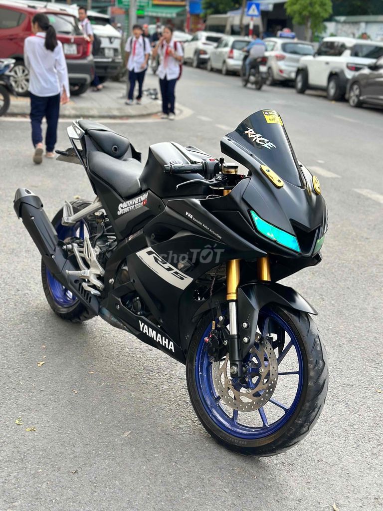 xe R15V3- côn tay máy zin. Mua bán Xe máy tại Quận Nam Từ Liêm Hà Nội được đăng bởi cửa hàng xe máy yến thắng  hình 1
