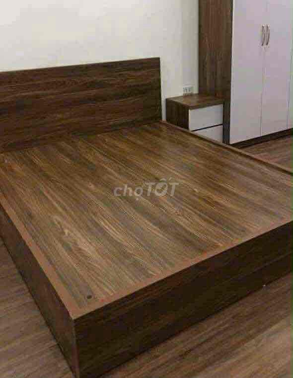 Giường Gỗ công nghiệp 1.6x2m Nâu. Mua bán Giường, chăn ga gối nệm tại Quận Cầu Giấy Hà Nội được đăng bởi NỘI THẤT ANT HOME hình 1