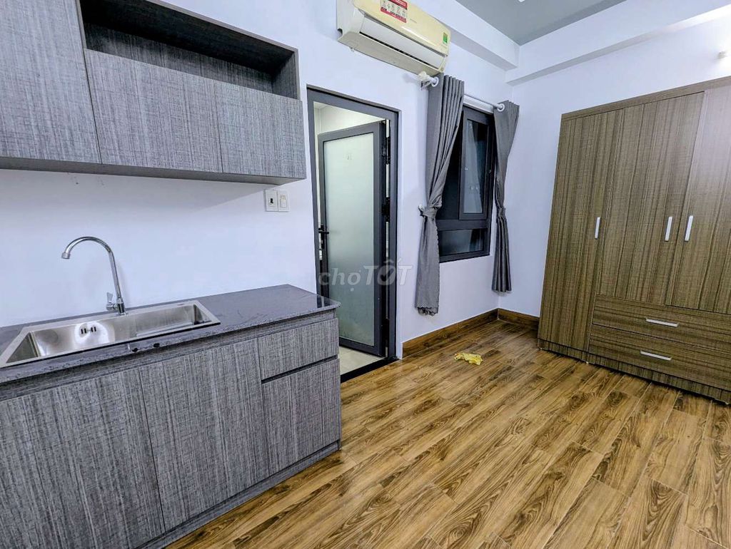 Cho thuê phòng mới xây CHDV, nộ thất mới, gần sân bay, trung tâm tp