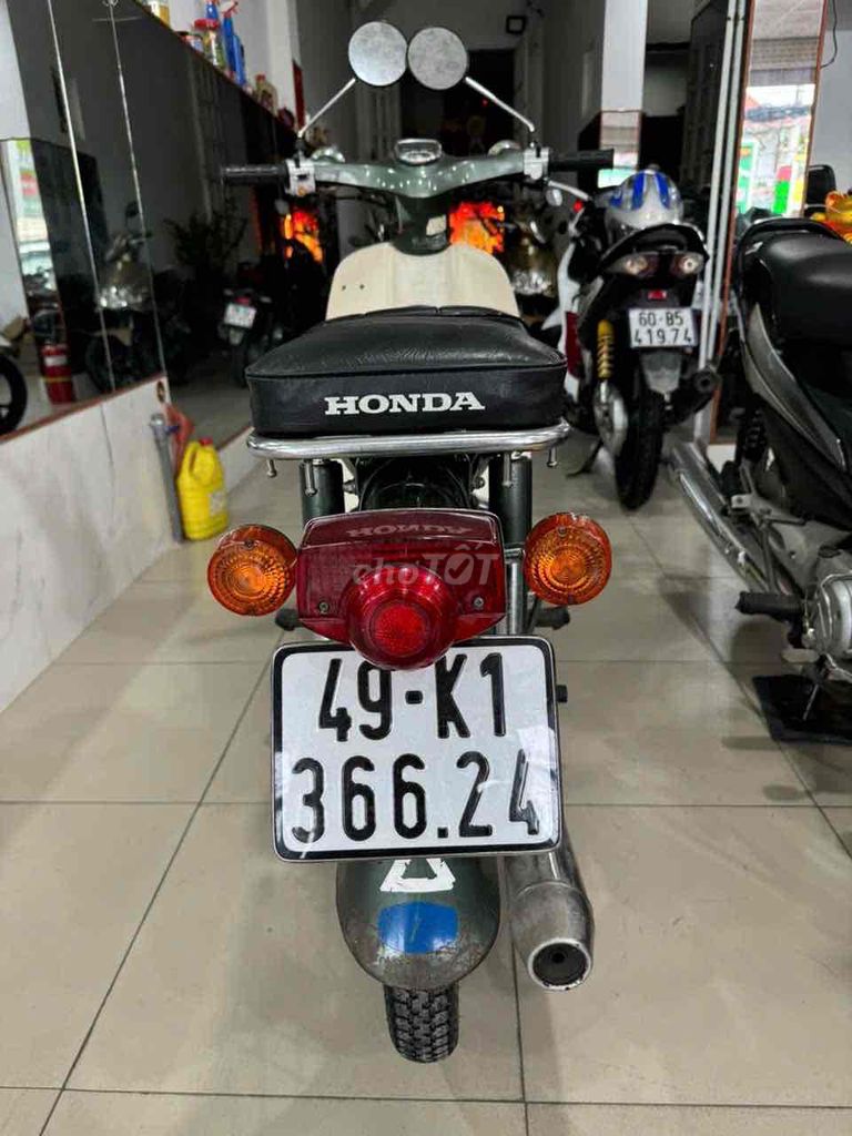 cúp 81/70 zin 99% chính chủ hàng hiếm có. Mua bán Xe máy tại Thành phố Thuận An Bình Dương được đăng bởi Việt Thái hình 1