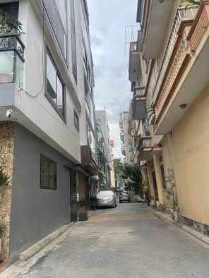 bán nhà 5 tầng Trần Đại Nghĩa vị trí đắc địa