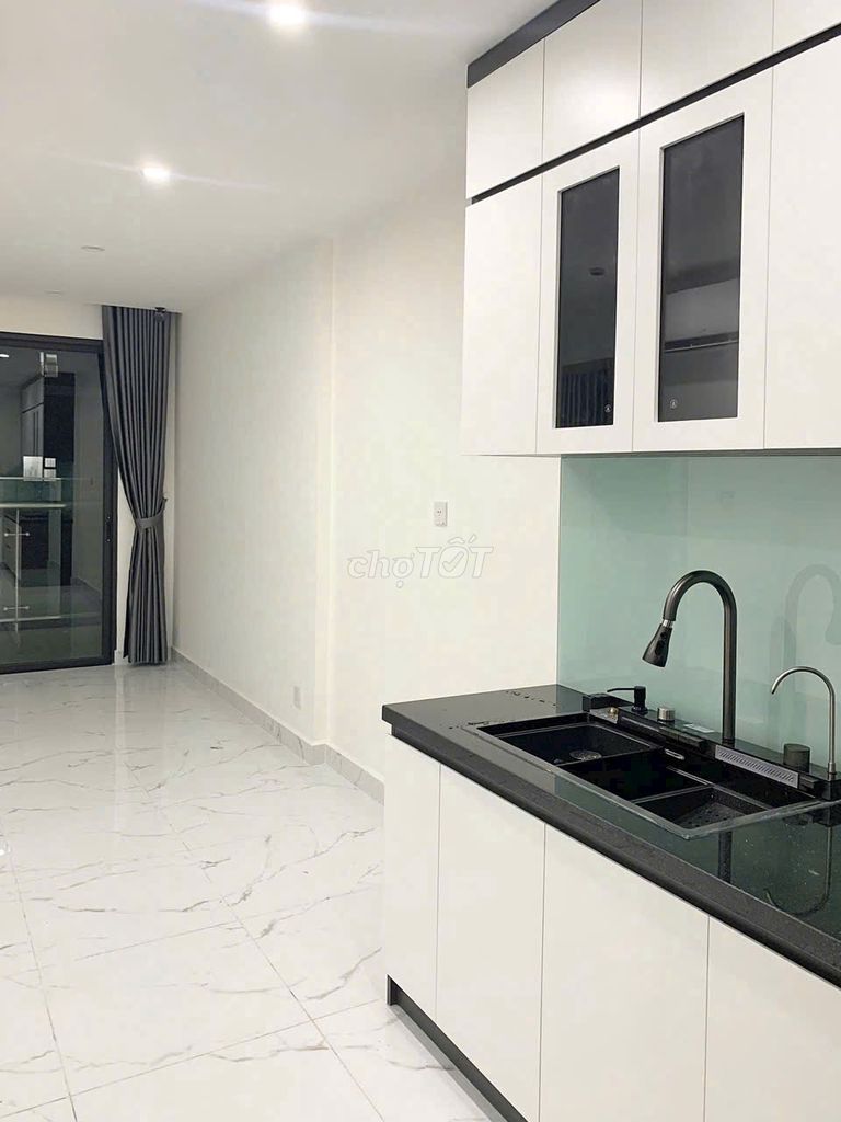 Cho thuê 2pn2wc căn hộ đẹp,rẻ,nội thất,Vinhomes Q9,Nguyễn Xiển