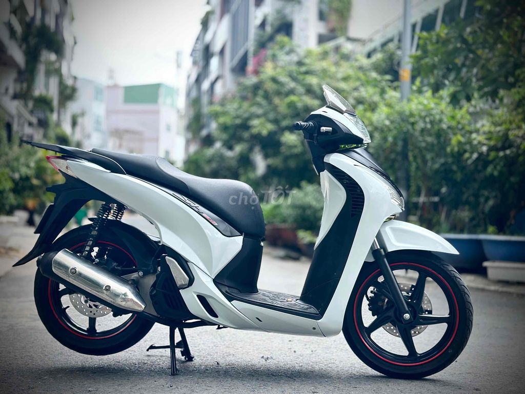 🌈Honda Sh 125i vn Up Sh Ý 2010 Chất Xe Zin Siêu Đẹ. Mua bán Xe máy tại Quận Gò Vấp Tp Hồ Chí Minh được đăng bởi Xe Máy Hiệp Phát hình 4