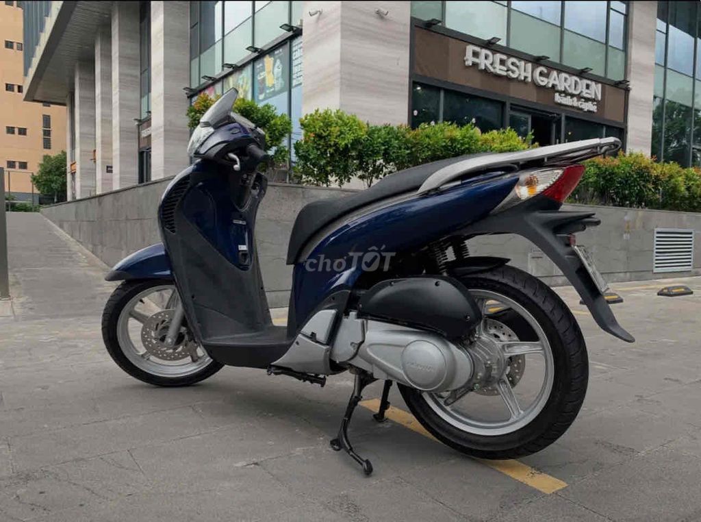 BÁN XE SH 125i Ý. CHÍNH HÃNG, ZIN đã độ SH150i.. Mua bán Xe máy tại Quận Đống Đa Hà Nội được đăng bởi Phạm Nhật Hoàng hình 7