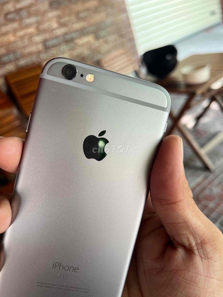 Apple iPhone 6s 64GB Xám. Mua bán Điện thoại tại Thành phố Rạch Giá Kiên Giang được đăng bởi Trần Minh hình 1