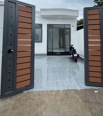 Chính chủ cắt lỗ căn nhà 2PN xã Hưng Lộc mới xây, cách QL 1A 750m