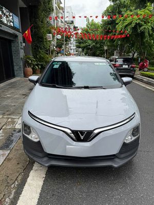 VinFast VF5 Plus 2025  - 40000 km. Mua bán Ô tô tại Quận Long Biên Hà Nội được đăng bởi Diệu Linh Đinh