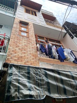 3TẦNG BTCT (4×4)-HXH-2PN-2WC- HÒA BÌNH P5Q11(ĐẦM SEN). Mua bán nhà ở tại Quận 11 Tp Hồ Chí Minh được đăng bởi NGUYỄN BÁ THANH