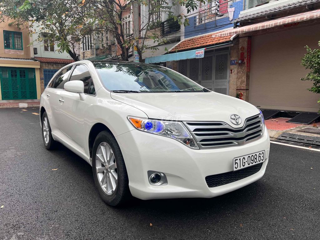 Toyota Venza 2009 Trắng - 96000km. Mua bán Ô tô tại Quận 8 Tp Hồ Chí Minh được đăng bởi Sang giau hình 3