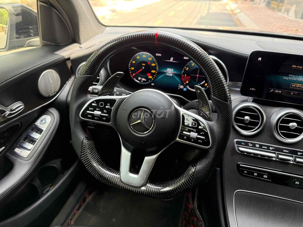 Mercedes GLC 300 4MATIC 2021  𝘽𝙞ể𝙣 𝙎ố Đấ𝐮 𝐆𝐢á. Mua bán Ô tô tại Thành phố Thủ Đức Tp Hồ Chí Minh được đăng bởi Vũ Vũ hình 5