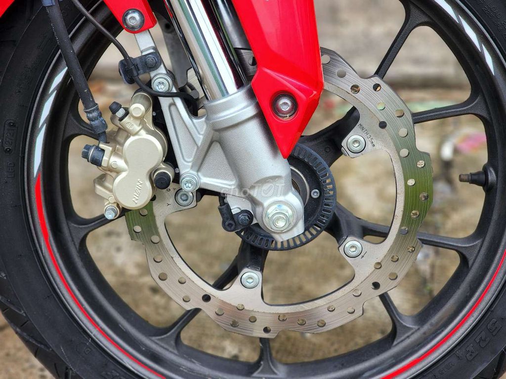 Tp.hcm CBR150 abs bao rút gốc cần bán. Mua bán Xe máy tại Huyện Nhà Bè Tp Hồ Chí Minh được đăng bởi Hoán Nguyễn hình 5
