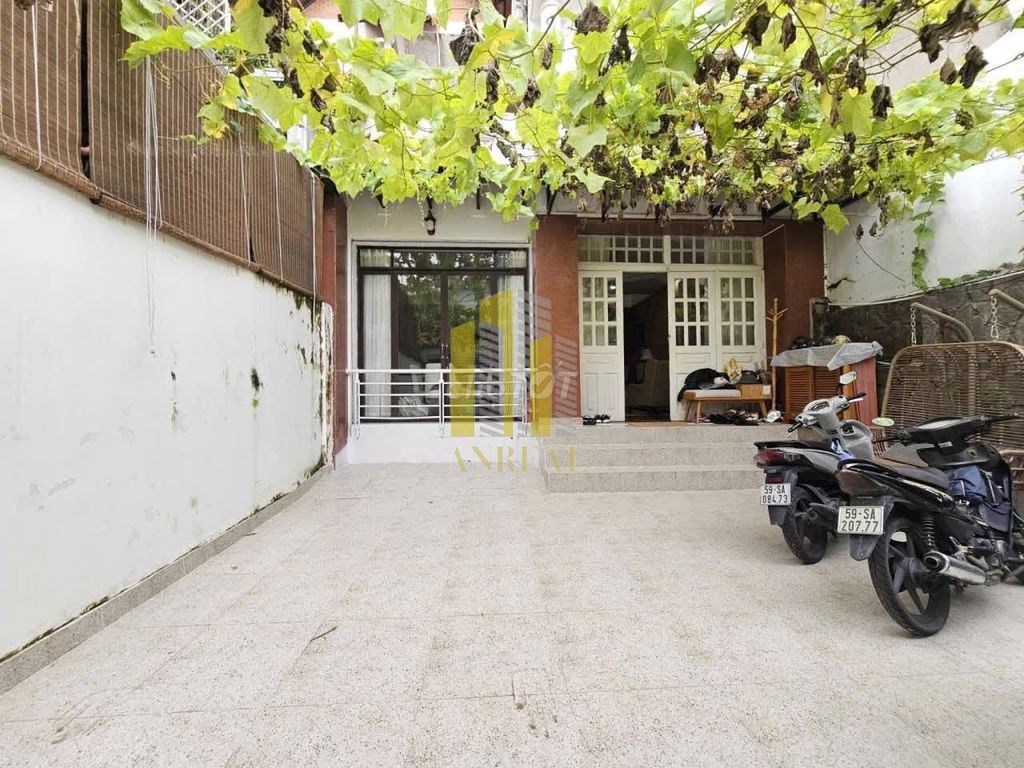 Аренда · 3 комн. · 160 м² · Thành phố Thủ Đức, ул. Thảo Điền