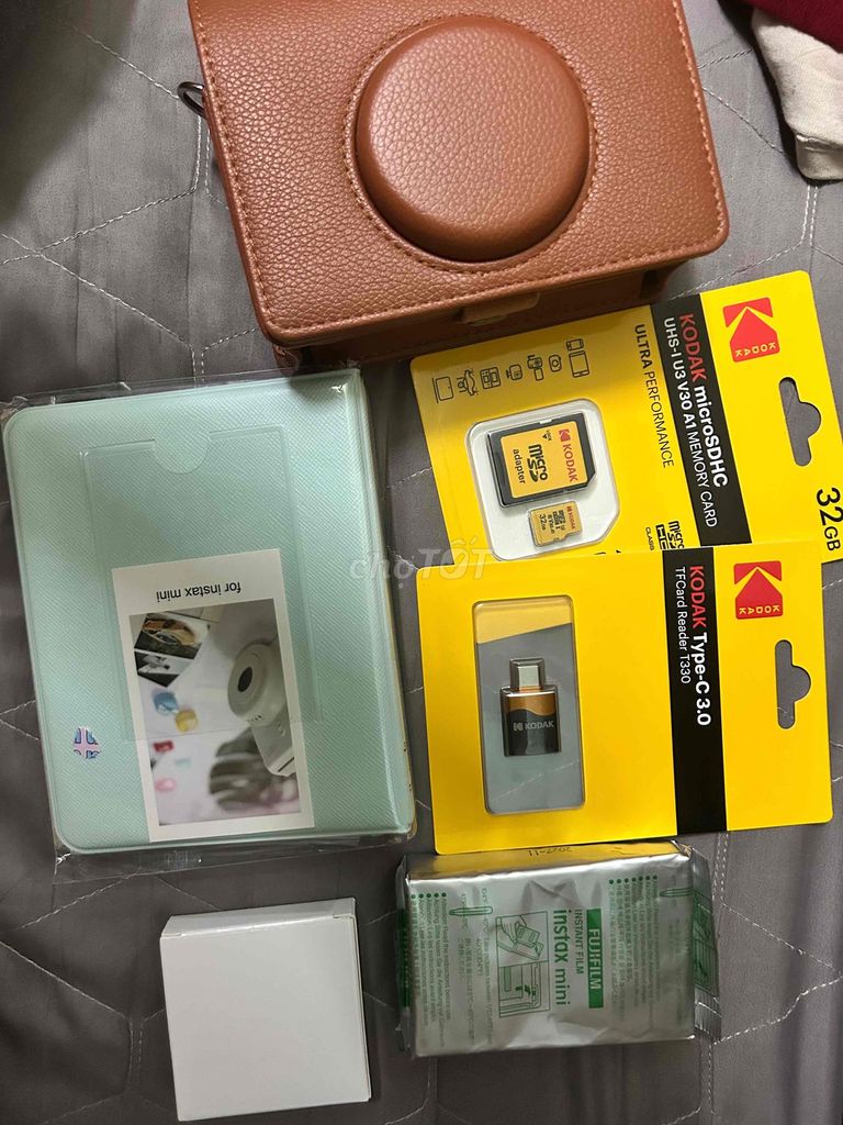 Phụ kiện máy ảnh Fujifilm Instax Evo. Mua bán Máy ảnh, Máy quay tại Quận 4 Tp Hồ Chí Minh được đăng bởi quyên hình 1