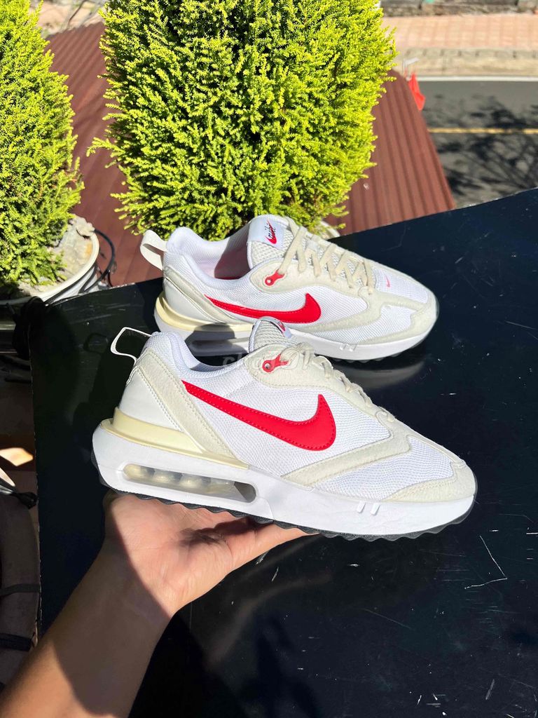 Giày miễn ship Nike Air Max - Size 40. Mua bán Giày dép tại Thành phố Bà Rịa Bà Rịa - Vũng Tàu được đăng bởi Giày Si chính hãng nhập Thái trực tiếp  hình 1