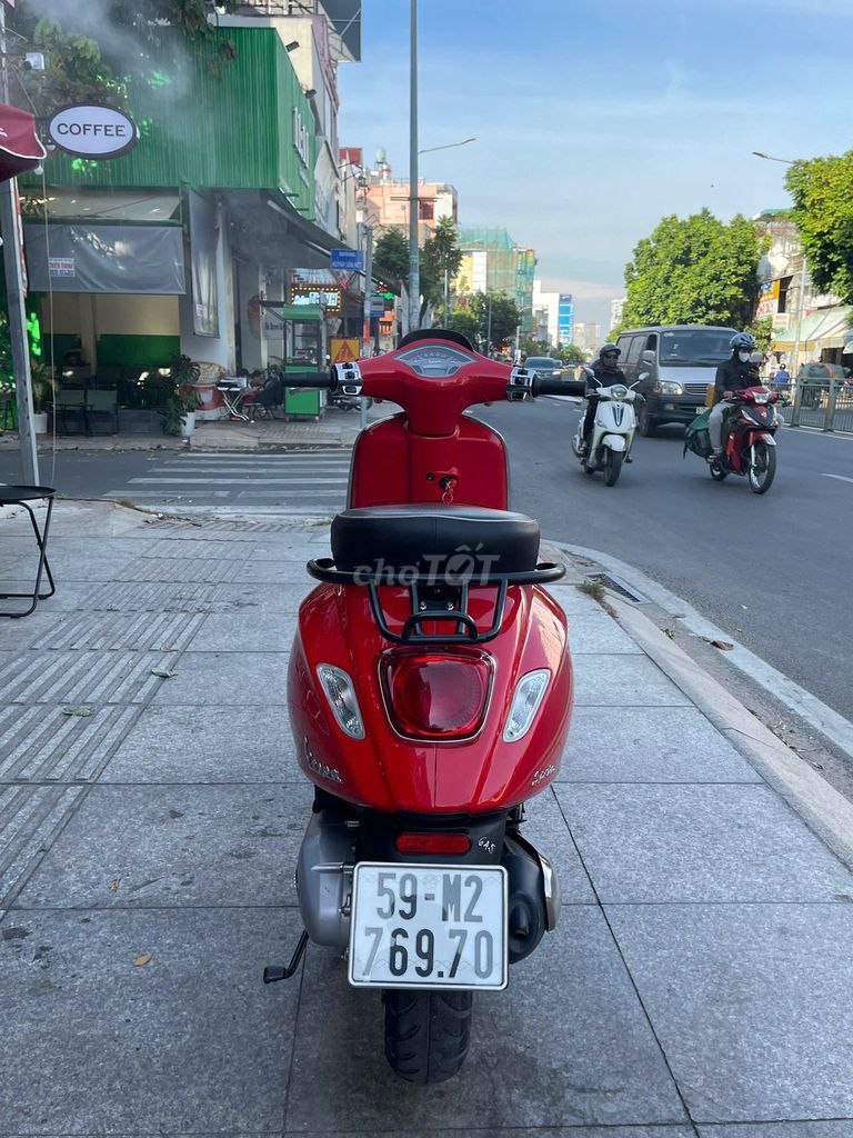 Piaggio Vespa Sprint 125 ABS 2021 Đỏ 5000 km. Mua bán Xe máy tại Quận Gò Vấp Tp Hồ Chí Minh được đăng bởi VÕ MINH HẬU hình 7