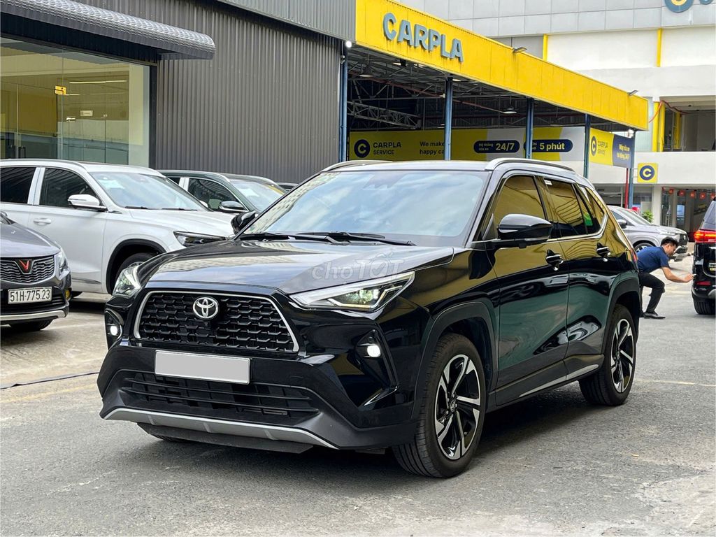 TOYOTA YARIS CROSS S 2024 XE GIA ĐÌNH LƯỚT VAY 75%. Mua bán Ô tô tại Quận Tân Phú Tp Hồ Chí Minh được đăng bởi Hiếu hình 3