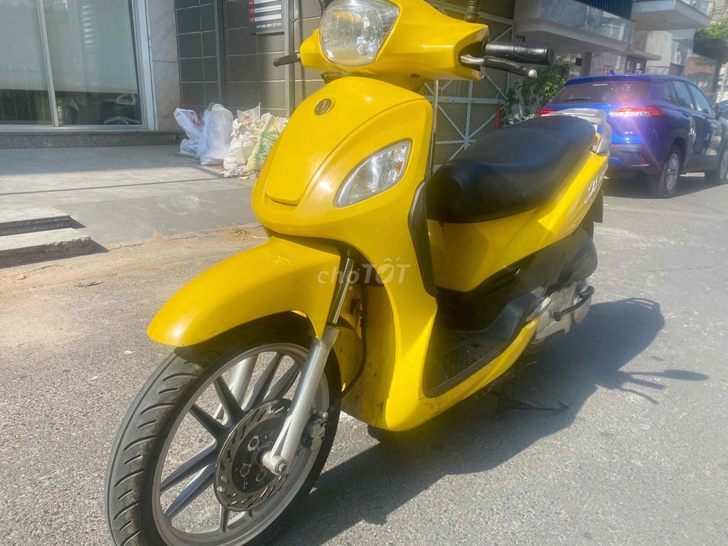 SYMPHONY 125cc 2 đĩa. Mua bán Xe máy tại Quận 1 Tp Hồ Chí Minh được đăng bởi Thu hình 1