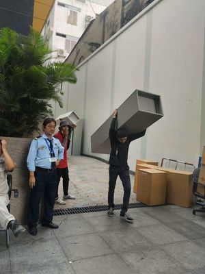 CHUYỂN NHÀ TRỌN GÓI THÀNH ĐẠT. Dịch vụ chuyển nhà tại Quận 8 Tp Hồ Chí Minh được đăng bởi Phạm Thành Đạt