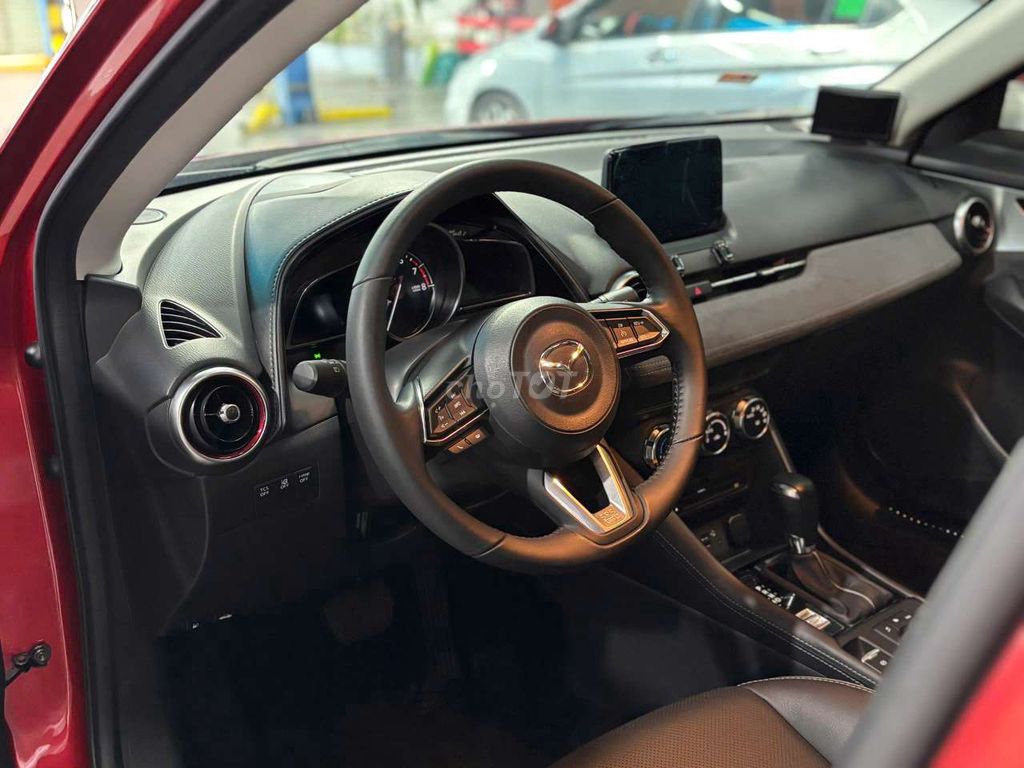Mazda CX-3 Premium 2022 màu đỏ, 4.000 km. Mua bán Ô tô tại Huyện Hóc Môn Tp Hồ Chí Minh được đăng bởi Đỗ Tùng hình 2