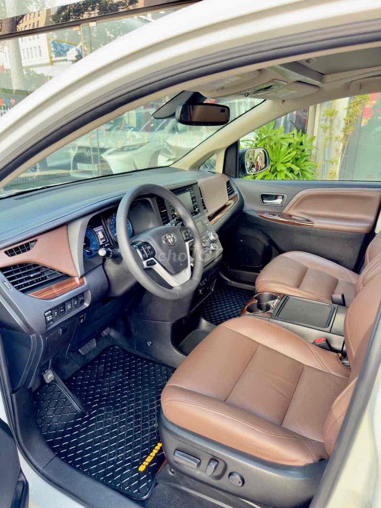 Toyota Sienna Limited nhập Mỹ 2018 - 38000 km. Mua bán Ô tô tại Quận 1 Tp Hồ Chí Minh được đăng bởi USER CAR 1990 hình 4