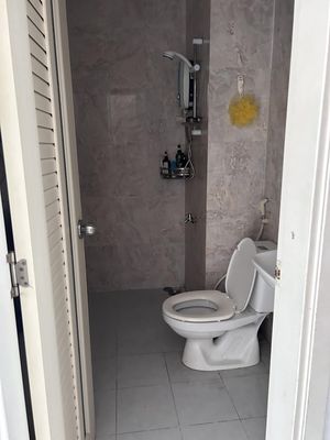 Cho thuê 1 phòng ở chung cư quận 8