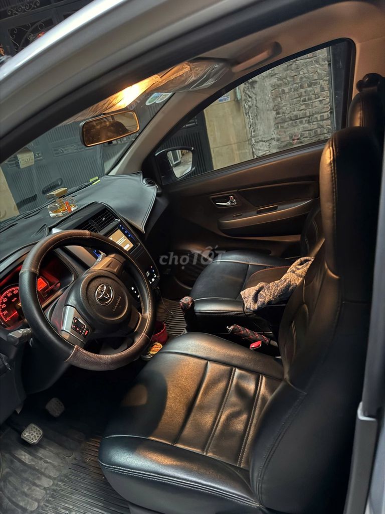 Toyota Wigo 2020 Số sàn 38000 km Bạc. Mua bán Ô tô tại Quận Ba Đình Hà Nội được đăng bởi Thanh Le hình 2