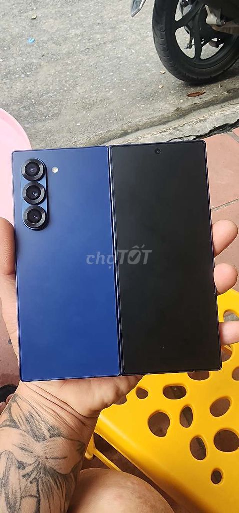 Samsung Z Fold 6 256GB Xanh navy Điện thoại gập. Mua bán Điện thoại tại Quận Tây Hồ Hà Nội được đăng bởi Hoangf Avvb Hoàng hình 1