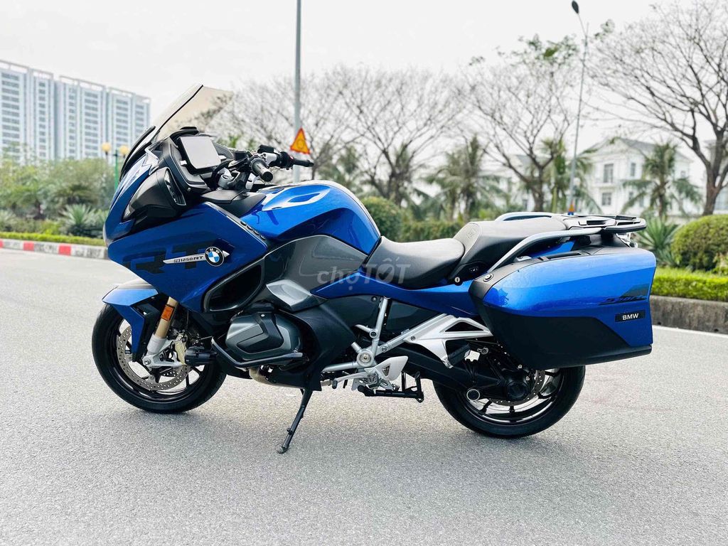 🌎 𝐁𝐌𝐖 𝐑𝟏𝟐𝟓𝟎 𝐑𝐓 𝟐𝟎𝟐𝟑 𝐒𝐩𝐨𝐫𝐭 Siêu Lướt. Mua bán Xe máy tại Quận Tân Bình Tp Hồ Chí Minh được đăng bởi Nguyễn Đình Quang Duy  hình 4
