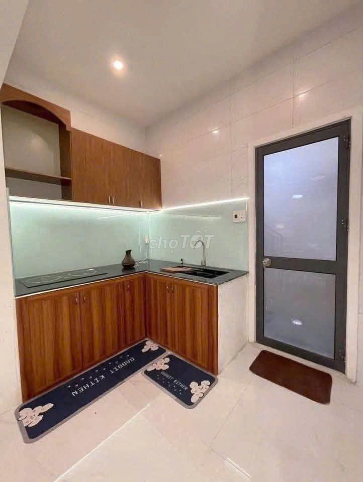 Rent · 2 bd · 43 м² · Quận Phú Nhuận, ул. Đường Huỳnh Văn Bánh