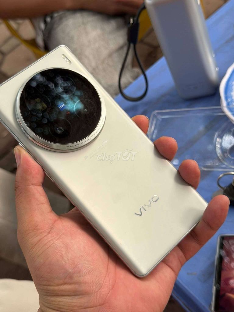 Vivo X100 Ultra 16GB/512GB Bạc. Mua bán Điện thoại tại Quận Ba Đình Hà Nội được đăng bởi Nguyễn Thanh Sơn hình 1