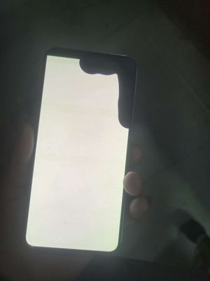 Samsung s22 hů màng hình. Mua bán Điện thoại tại Quận 7 Tp Hồ Chí Minh được đăng bởi linh