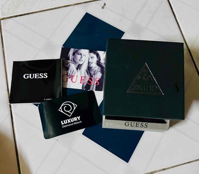 Đồng hò Guess chính hãng giá rẻ. Mua bán Đồng hồ tại Quận Phú Nhuận Tp Hồ Chí Minh được đăng bởi la duy Tuấn