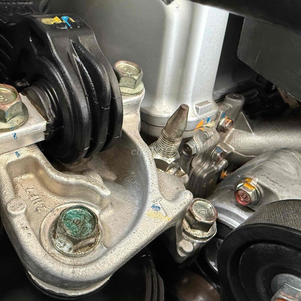 Honda CR V 2015 2.4 bản full đi mới 19 nghìn km. Mua bán Ô tô tại Thành phố Long Xuyên An Giang được đăng bởi Kim Thành hình 16