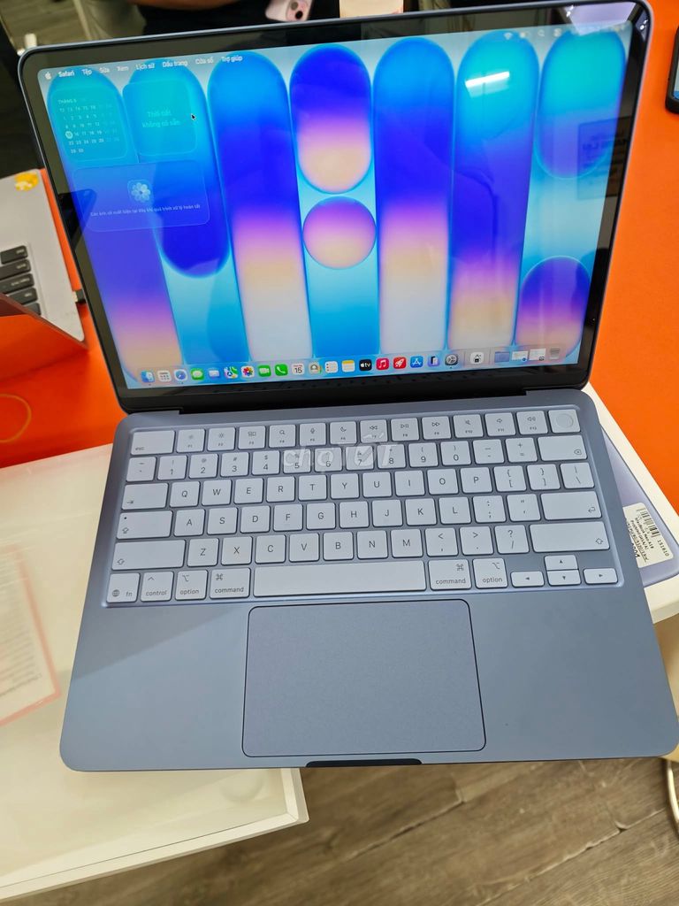  Macbook Neo 512G có touchid chính hãng fullbox. Mua bán Laptop tại Quận Hải Châu Đà Nẵng được đăng bởi Your Phone hình 1